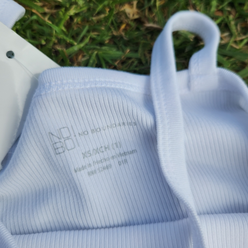 White Ribbed Graphic Tank Top ♡ - Picture 6 of 6